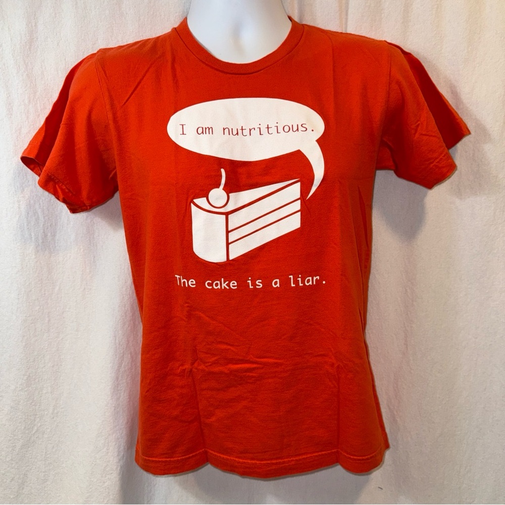 Gently Used Shirt.woot Cake Graphic Tee Orange “I Am Nutritious” Size Small